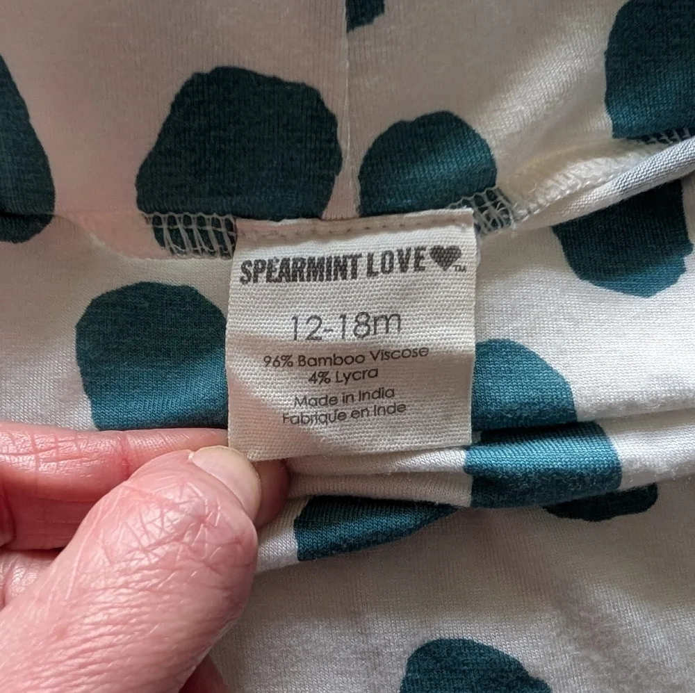 3/$15 - Spearmint Love Polka Dot Ruffle Bloomer Size 12-18 Months